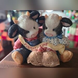 Vintage Enesco Mary's Moo Moos figurine 1994 "We Make A Great Team" numbered